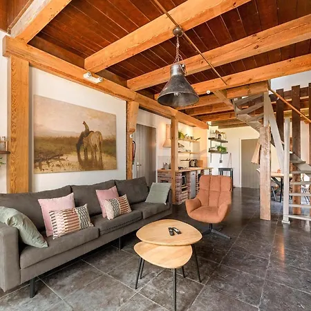 Spacious With Garden