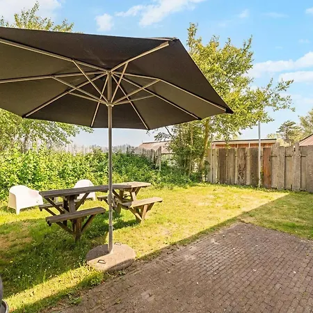 Spacious With Garden